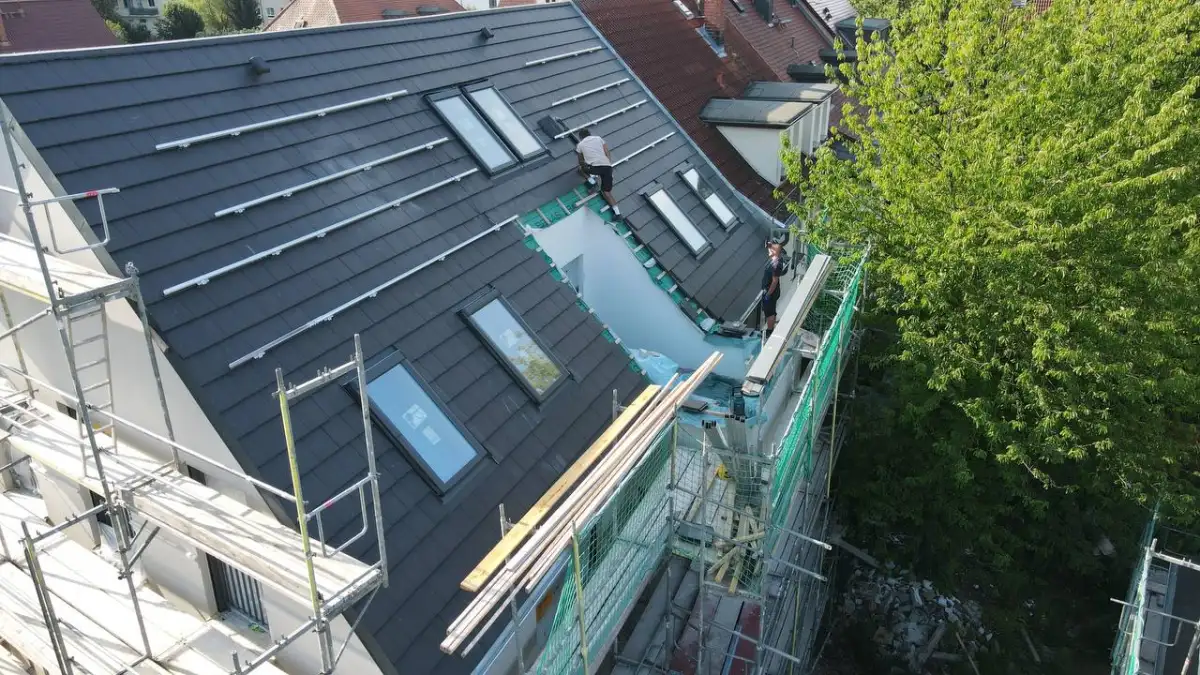 Elektroinstallation, Verteilung und Technik in der Region Borna
